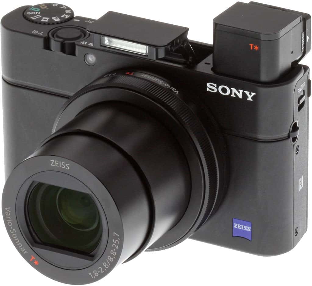 Sony Cybershot / The Guy Blog